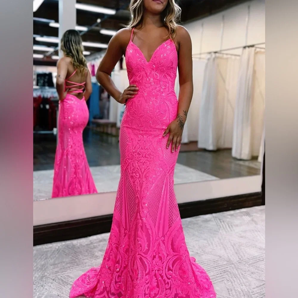 Hot pink prom dress - Picture 4 of 4